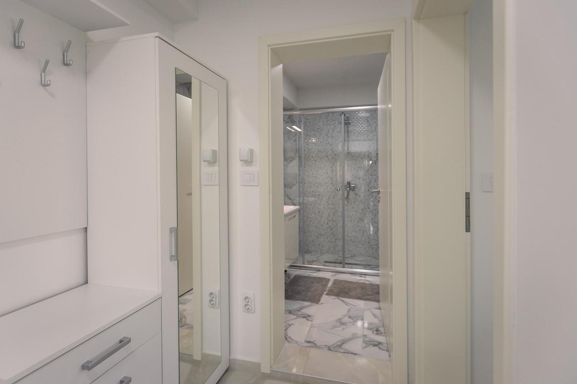 סקופיה T20 Apartments מראה חיצוני תמונה