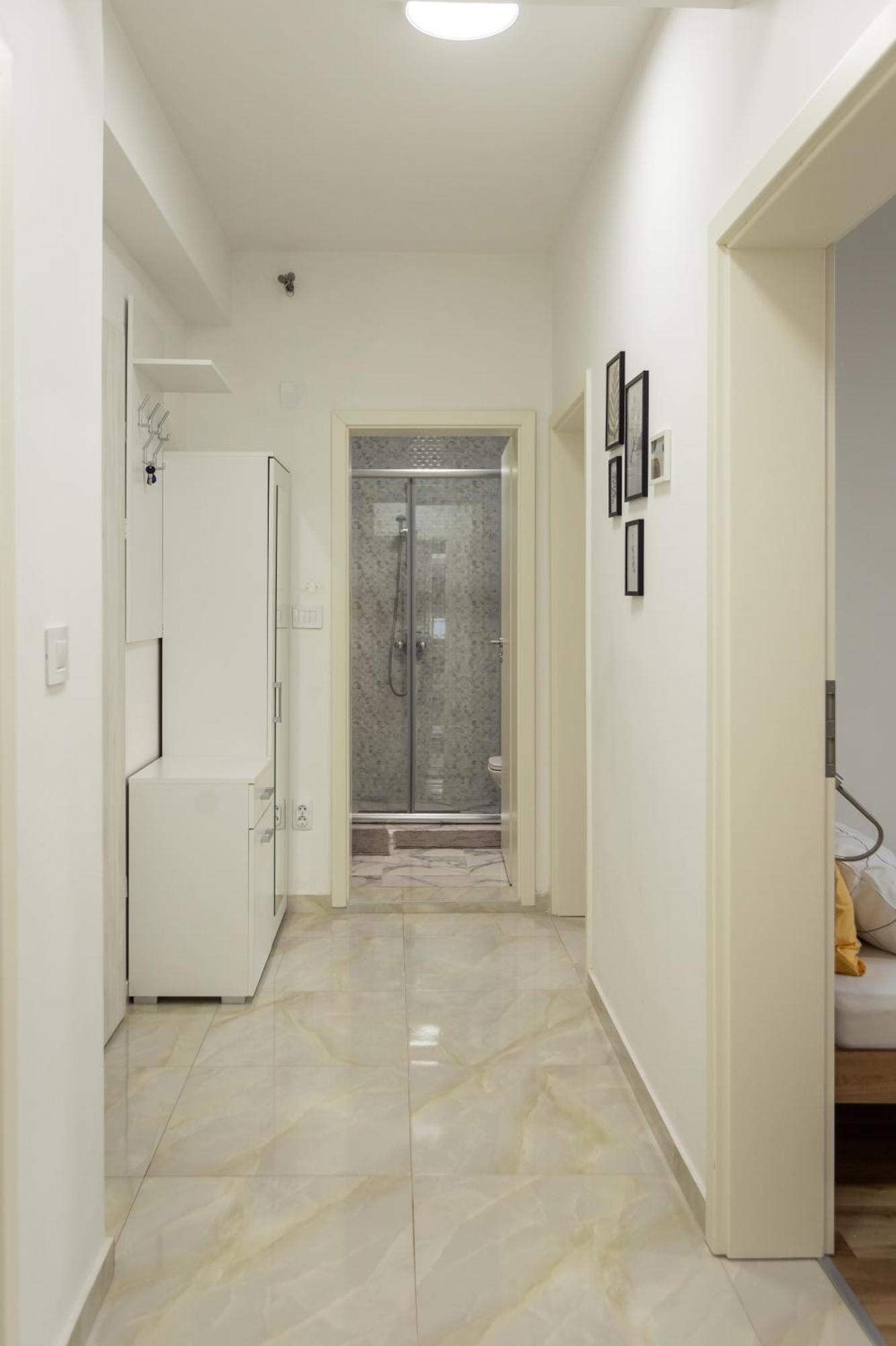 סקופיה T20 Apartments מראה חיצוני תמונה