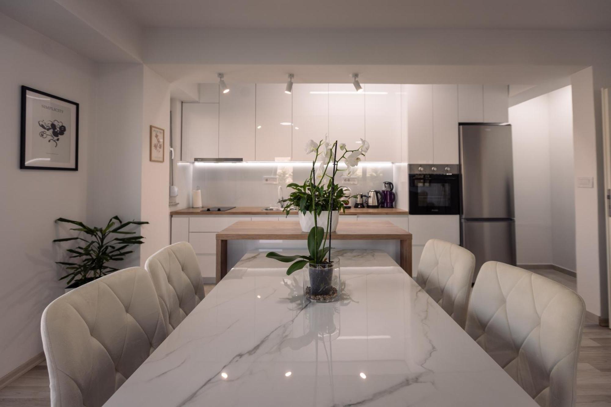 סקופיה T20 Apartments מראה חיצוני תמונה